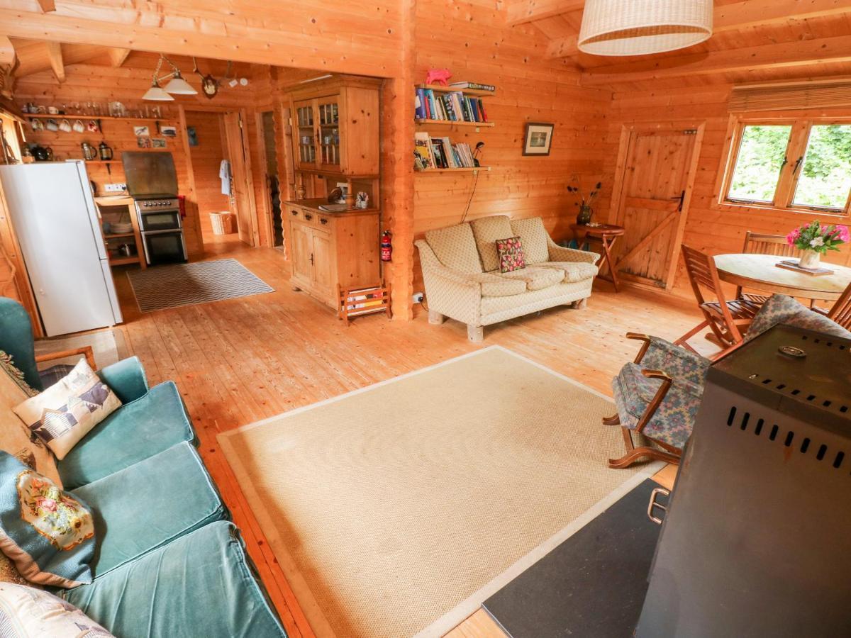 The Beach Shack Кармартън Екстериор снимка